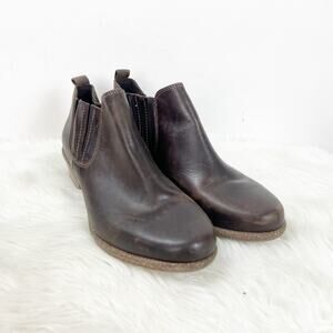 Clarks 9 W Wide Womens Brown Leather Chelsea Slip-on Ankle Booties
